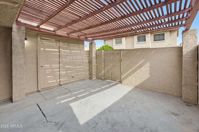 4035 W READE Avenue, Phoenix, AZ 85019