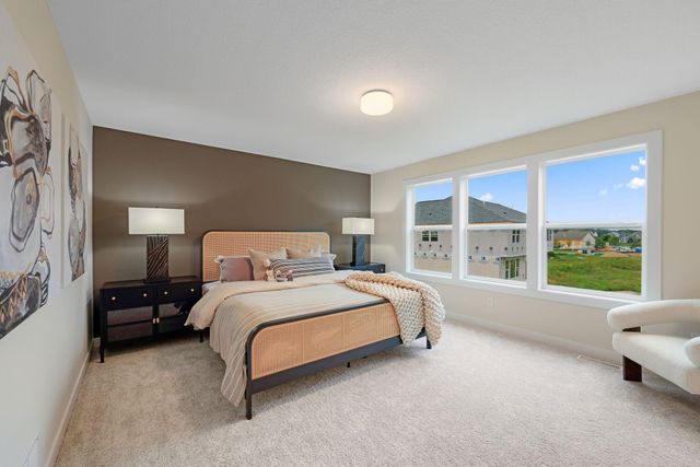 12800 Stutz Court NE, Blaine, MN 55449