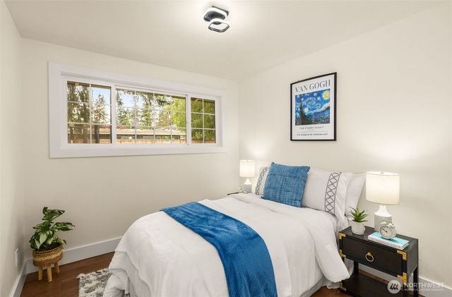 627 166th Avenue NE, Bellevue, WA 98008