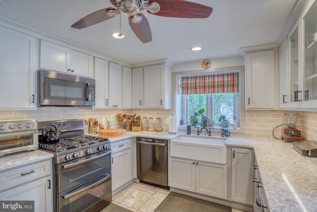 26 W 4TH ST, New Castle, DE 19720