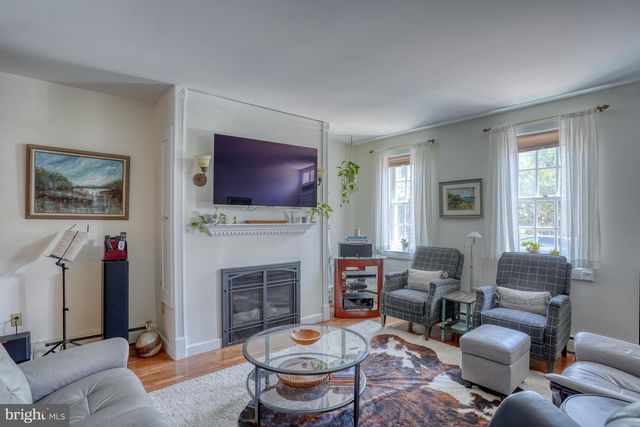 26 W 4TH ST, New Castle, DE 19720
