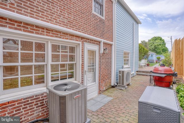 26 W 4TH ST, New Castle, DE 19720