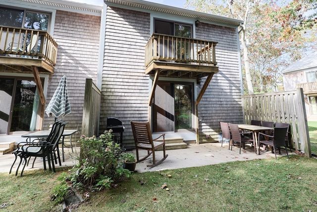 195 Falmouth Rd 3A, Mashpee, MA 02649