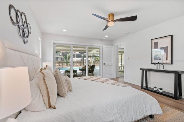 670 VENICE LANE, Sarasota, FL 34242