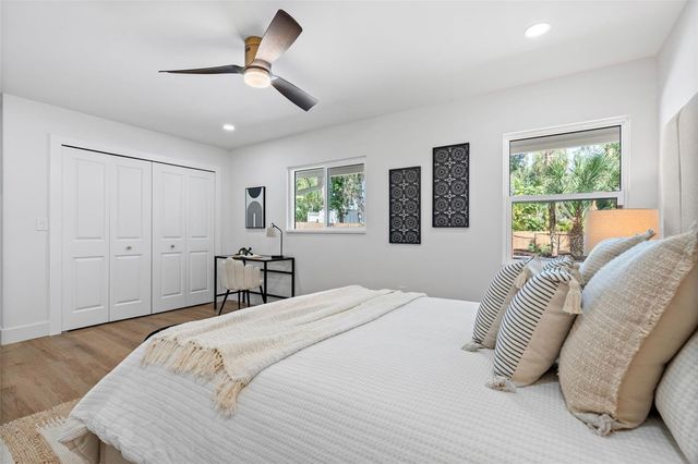 670 VENICE LANE, Sarasota, FL 34242
