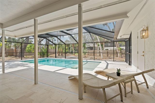 670 VENICE LANE, Sarasota, FL 34242