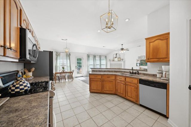 15 BAILEY RIDGE LN, Rossville, TN 38066