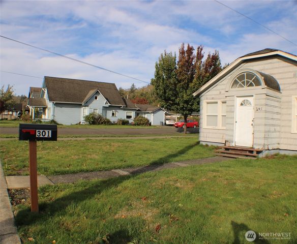 301 Eklund Avenue, Hoquiam, WA 98550