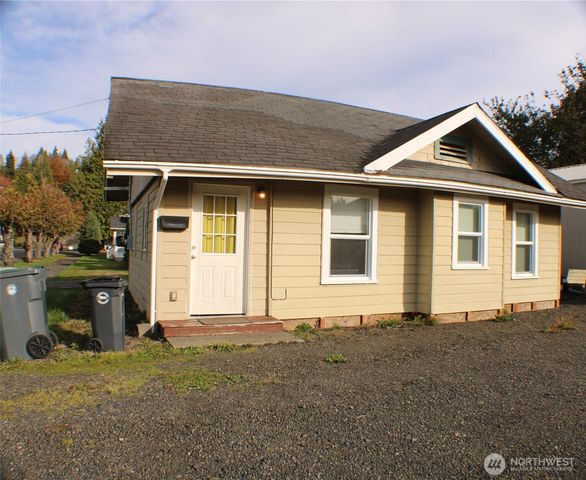 301 Eklund Avenue, Hoquiam, WA 98550