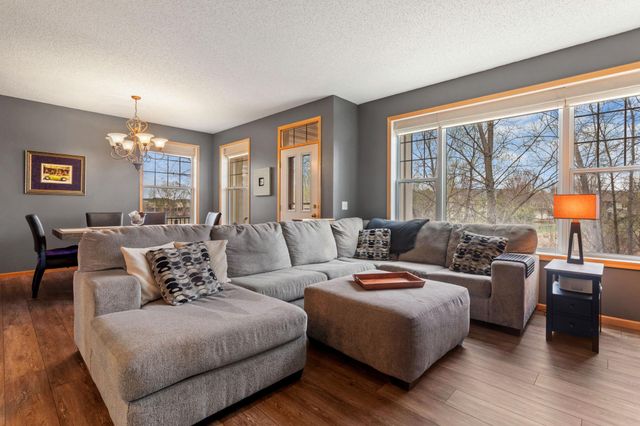 14633 Victor Hugo Boulevard N 4, Hugo, MN 55038