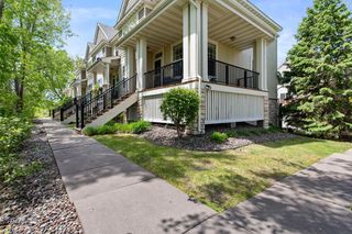 14633 Victor Hugo Boulevard N 4, Hugo, MN 55038