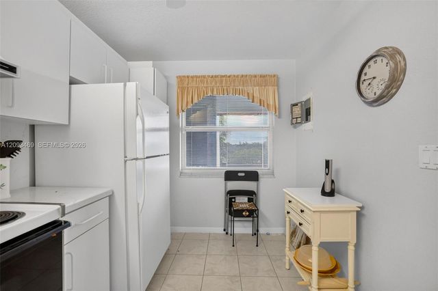 3774 Inverrary Boulevard 309P, Lauderhill, FL 33319