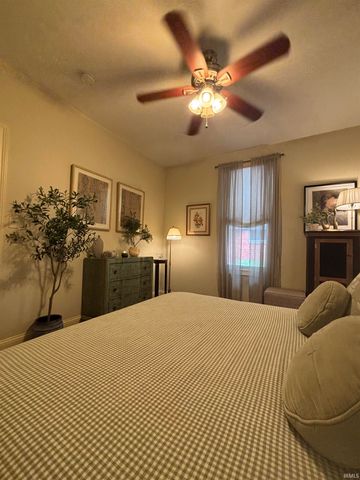 2817 Hillcrest Terrace, Evansville, IN 47712