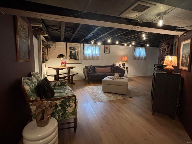 2817 Hillcrest Terrace, Evansville, IN 47712