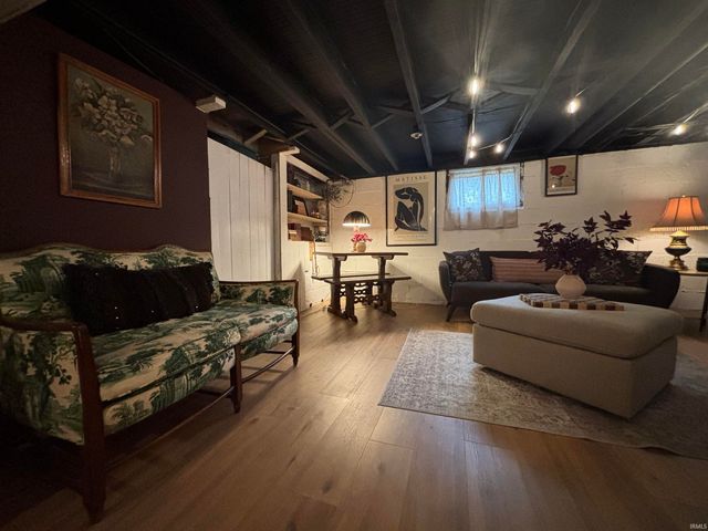 2817 Hillcrest Terrace, Evansville, IN 47712