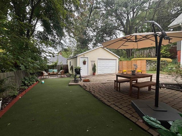 2817 Hillcrest Terrace, Evansville, IN 47712