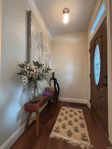 2817 Hillcrest Terrace, Evansville, IN 47712