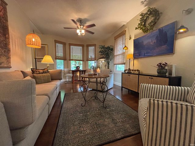 2817 Hillcrest Terrace, Evansville, IN 47712