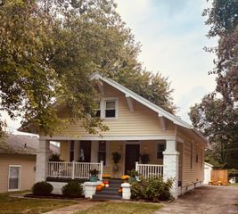 2817 Hillcrest Terrace, Evansville, IN 47712