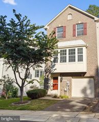 8329 AUTUMN CREST LN #6, Chesapeake Beach, MD 20732