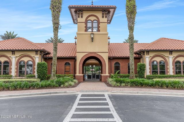 137 ELLSWORTH Circle, St. Johns, FL 32259