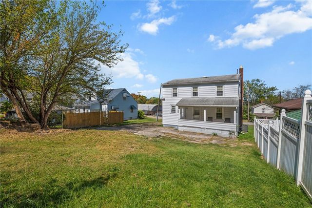 535 Oak St, Sharpsville, PA 16150