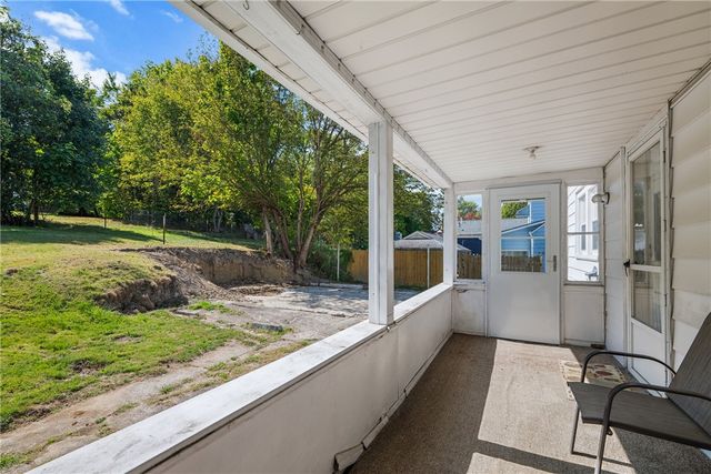 535 Oak St, Sharpsville, PA 16150