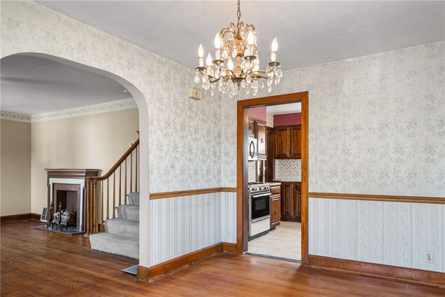 535 Oak St, Sharpsville, PA 16150