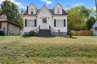 535 Oak St, Sharpsville, PA 16150