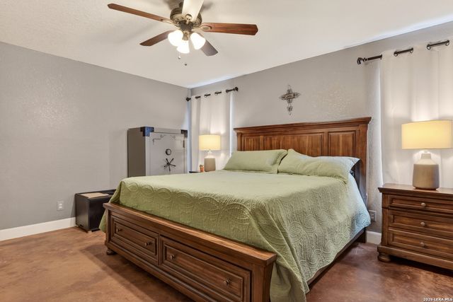209 Gatewood Falls, Cibolo, TX 78108