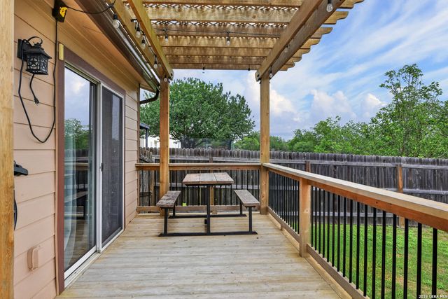 209 Gatewood Falls, Cibolo, TX 78108