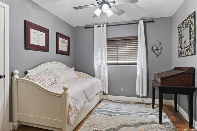 209 Gatewood Falls, Cibolo, TX 78108