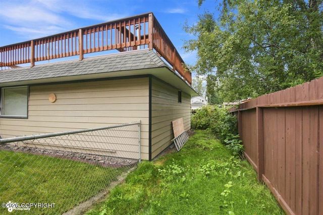 1480 Cache Drive, Anchorage, AK 99507