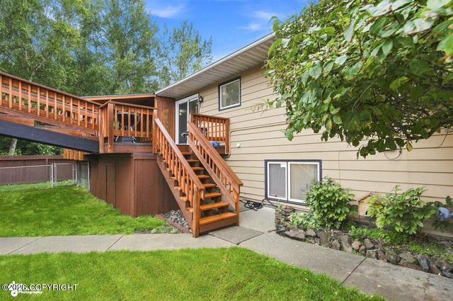 1480 Cache Drive, Anchorage, AK 99507