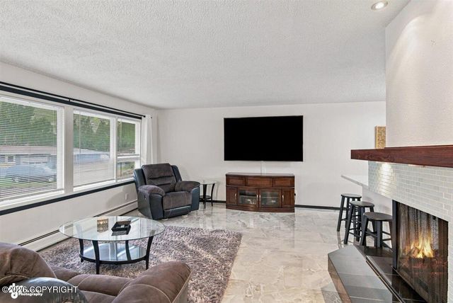 1480 Cache Drive, Anchorage, AK 99507
