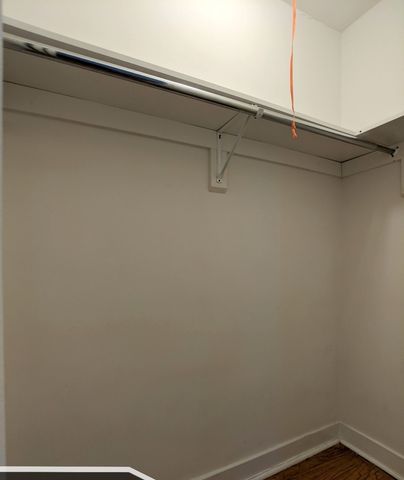 5027 N HARDING Avenue 2W, Chicago, IL 60625