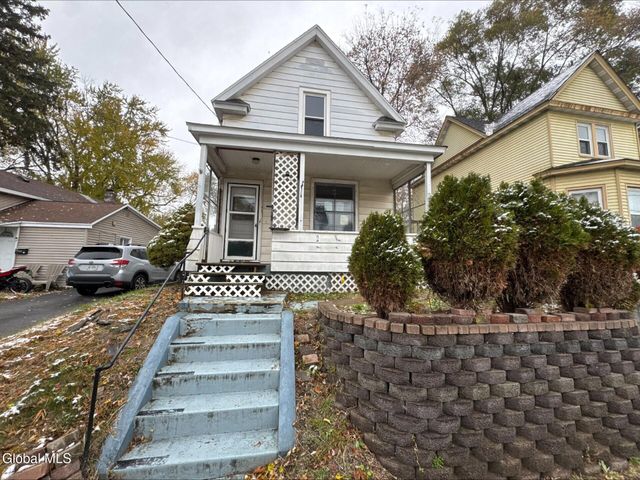 20 Henry Street, Schenectady, NY 12304