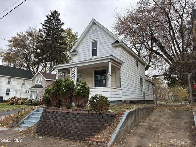 20 Henry Street, Schenectady, NY 12304