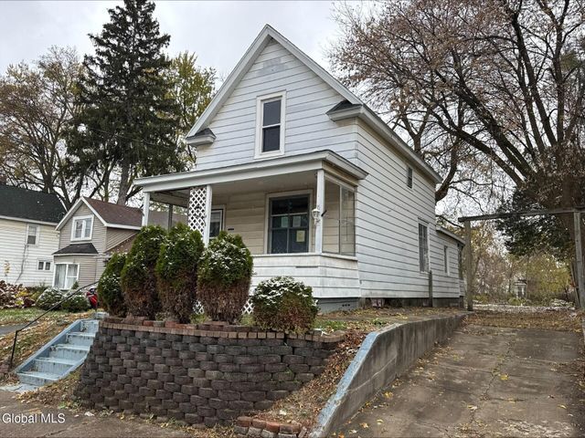 20 Henry Street, Schenectady, NY 12304