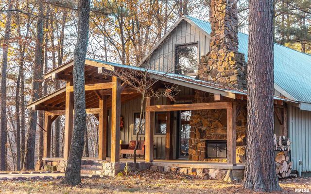 15247 Laminack Road, Carterville, IL 62918