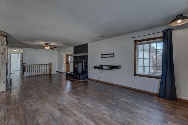 108 E CENTENNIAL, Rapid City, SD 57701