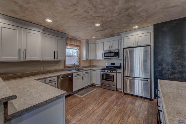 108 E CENTENNIAL, Rapid City, SD 57701