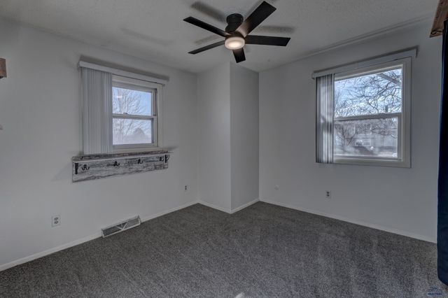 108 E CENTENNIAL, Rapid City, SD 57701