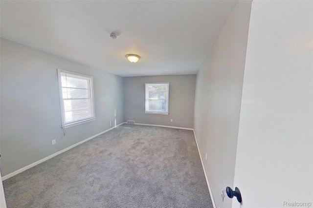 18611 Pinehurst Street, Detroit, MI 48221