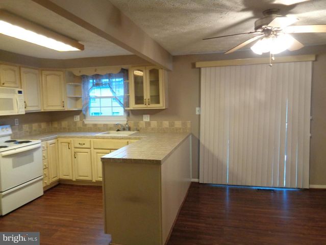 4020 RUSTICO RD, Middle River, MD 21220