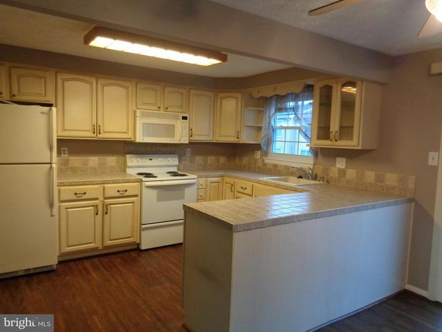 4020 RUSTICO RD, Middle River, MD 21220