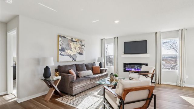 2856 Mary Green Road, Hiawatha, IA 52233