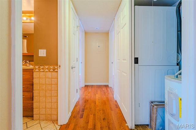 1465 Bobolink Place, Brentwood, MO 63144