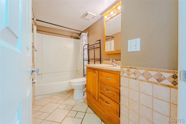 1465 Bobolink Place, Brentwood, MO 63144