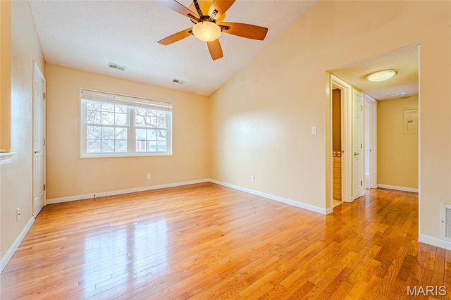 1465 Bobolink Place, Brentwood, MO 63144